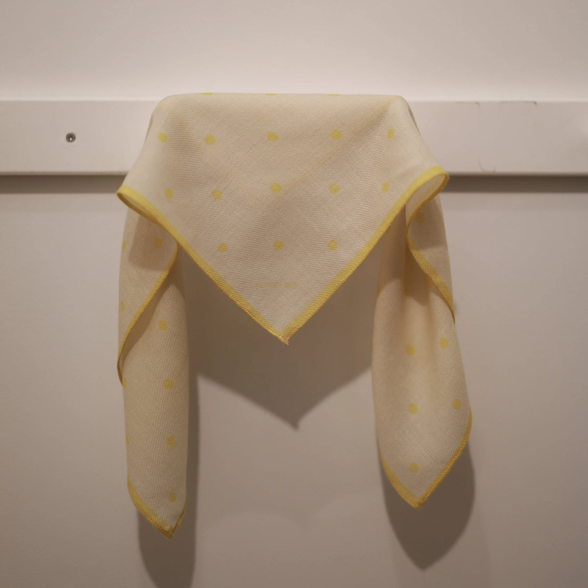 Daisy Scarf