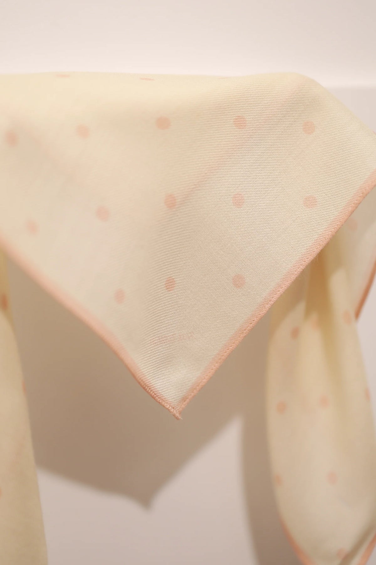 Lottie Scarf