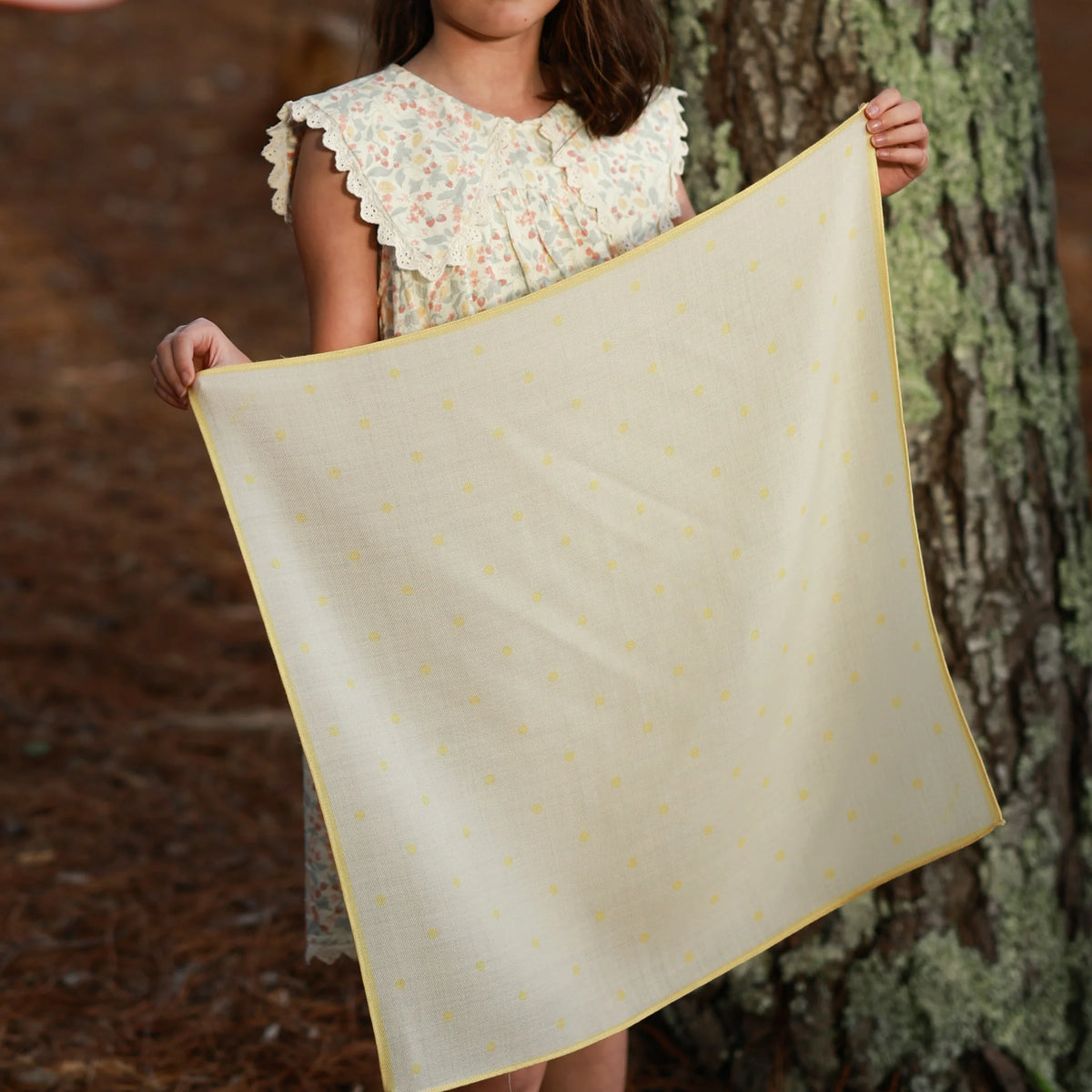 Daisy Scarf