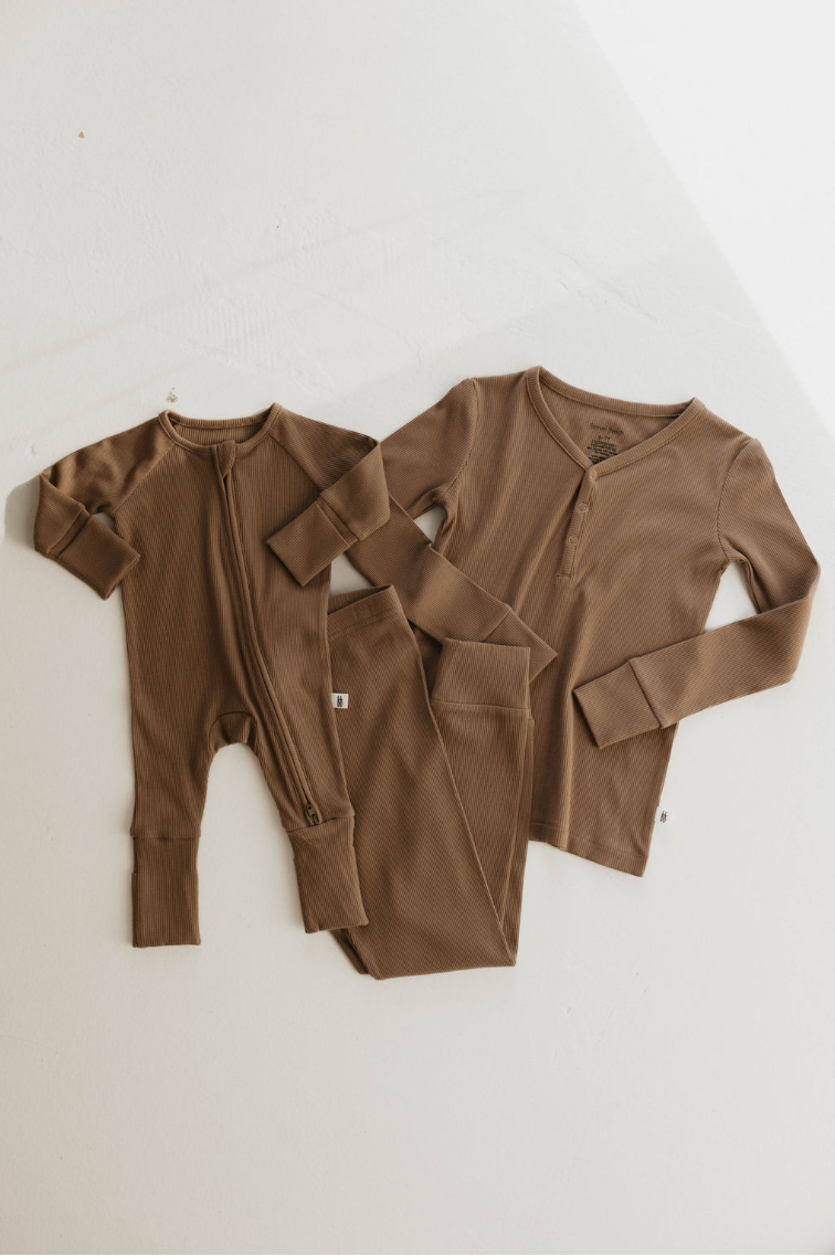 Bamboo Zip Pyjamas - Ribbed Milk Chocolate
